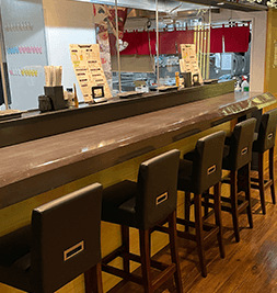 カウンター席